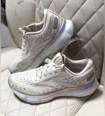 BROOKS Glycerin 20 size 7 off white/peach/purple running shoes