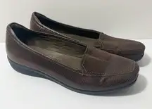 Clarks Collection Brown Leather Lizard Print Slip On Loafer Size 7.5M