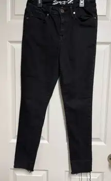 Seven jeans size 8/28” inseam in black nwot
