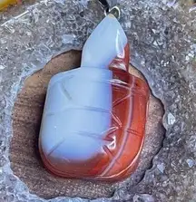 Carnelian banded agate turtle carving pendant necklace silver plated crystal