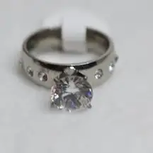 NWT Dazzling Crystal Stainless Steel Wide Band Size 5 Ring