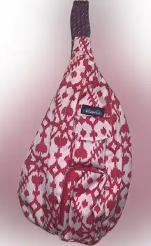KAVU Hot Pink White Ikat Geometric Patterned Rope Sling Bag Backpack Travel