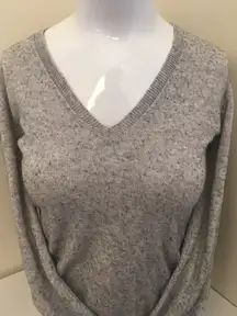 Moda Int. V-Neck Sweater