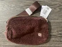 NWT Lululemon Fleece Everywhere Belt Bag / Retail $58