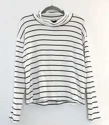 Splendid Turtleneck White & Black Stripes Soft Top Sz M NWT Cropped