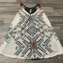 Xhilaration Geometric Diamonds Flowy Tank Top; small women’s