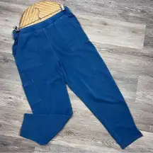 Soft‎ surroundings blue cargo style sweats ankle length