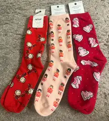 Aerie American Eagle AE Red Pink Christmas Graphic Women’s Crew Socks Set