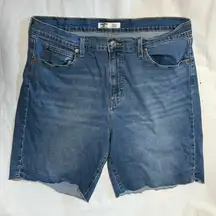 Signature by Levi Strauss womens Blue Jean Shorts high rise Bermuda size 18/34