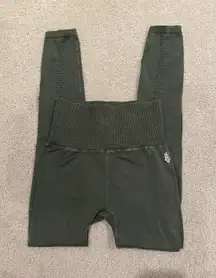 Free People Movement Good Karma Leggings 7/8 Army Green XS/S