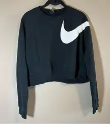 Nike Women’s Black Cropped Sweatshirt Medium