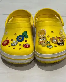 Crocs Classic Clog Yellow Charms Spongebob Minions Batman Size 8
