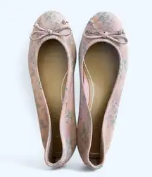 Vionic Women's  Comfortable Ballet Flats Castillo Light Peach Blue Floral 7.5 NWT