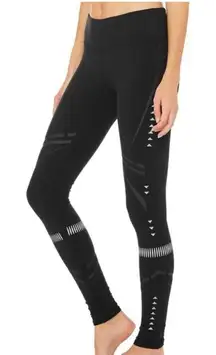 Alo Yoga Chakra leggings sz xs excellent condition