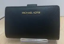 Michael Kors Wallet Jet Set Travel Black/Gold Bi-fold Snap