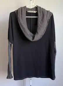 Michael Stars sz One Size Black & Gray Sweater‎