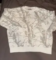 Dairy boy white puff crewneck woodland camo L