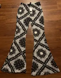 nwt rue 21 flare leggings