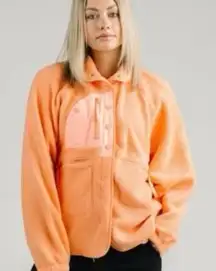 ZYIA Women’s Oversized orange fleece jacket size XS
