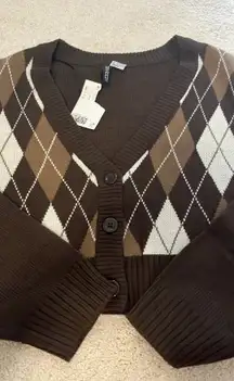 H & M “Divided” cropped cardigan 