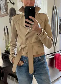 Super cute cropped trench coat rustic raw edge