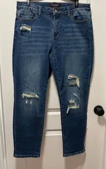 Judy Blue Boyfriend Fit Jeans size 13 Waist 31 Distressed Waffle Thermal Patch
