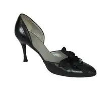 Giorgio Armani Women Pumps Sz. 37/7US Pointed toe Tie Front Detail Sophisticated