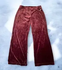 Women’s Burgundy  Velour Pants size M soft fleece-lined cabincore blokecore