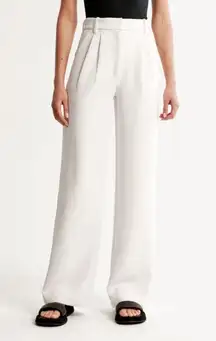 Grace Wide-Leg Tailored Pant