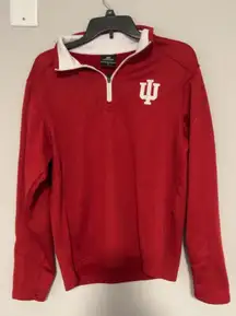 IU Pullover Size S