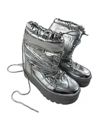 Shoedazzle - Faux Leather Moon Boots in Silver