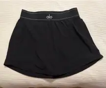NWT Alo Yoga black match point tennis skirt