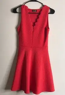 Dee Elle red scalloped neckline textured dress size small