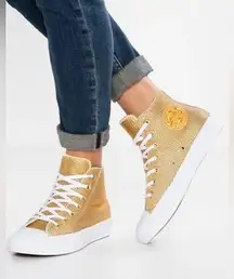 Converse Women Converse Chuck Taylor All Star II Hi Gold/White Sneakers . Size 9