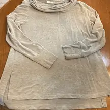 Cupid Women’s L Gray Cowl Neck long sleeve top