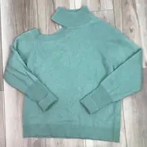 Naadam shoulder cut out 100% cashmere sweater size XS