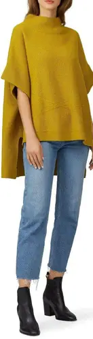 ELK Green Honning Merino Wool Blend Poncho Sweater Womens Size Small/Medium S/M