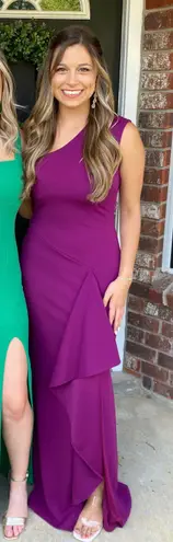 miss cristina Maroon Formal Dress