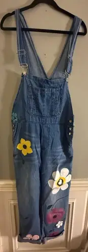 🌼 Vintage Style Denim Overalls with Hand