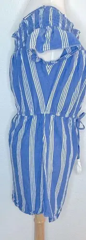 Hint of Blush A Mini Dress Blue white cap sleeves