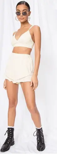 superdown ✨Revolve tabitha ruffle shorts✨ - Image 1