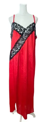 Vintage Intimate Moments Red & Black Lace Nightgown Size L/XL