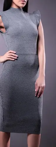 Wow Couture gray Mockneck fitted Midi dress with frilled sleeve Sz. Med EUC