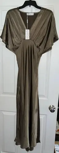 Petal and Pup  Ricki Maxi Dress in Olive