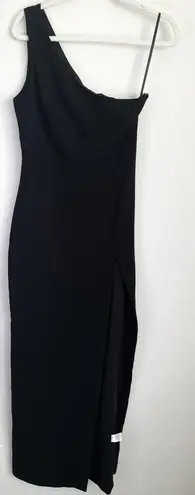 NBD  REVOLVE Black One Shoulder Gown