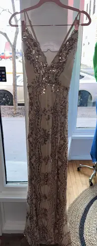 Boutique Gold / Tan Lace Prom Dress