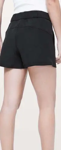 Lululemon  On The Fly Short 2.5" - Image 2