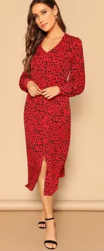 ✨HP✨Bishop Sleeve Leopard Print Shirt Dress✨ Red