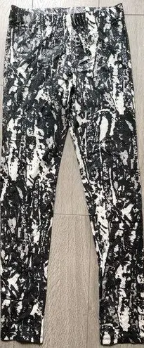 Macy's Macy’s Snake Print Black and White Leggings