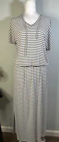 NY & Company Striped Hooded Maxi Dress with Drawstring V